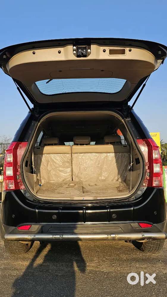 Mahindra Xuv500 2016 Diesel 86250 Km Driven