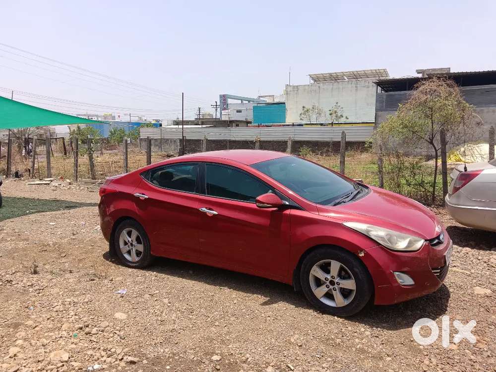 Hyundai New Elantra 2012 Diesel 75000 Km Driven
