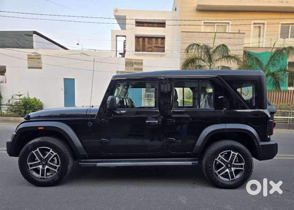 Mahindra Thar Roxx Ax5 L Diesel At 4wd, 2025, Diesel