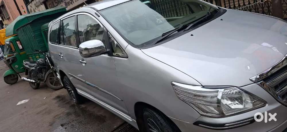Toyota Innova 2008 Km Driven