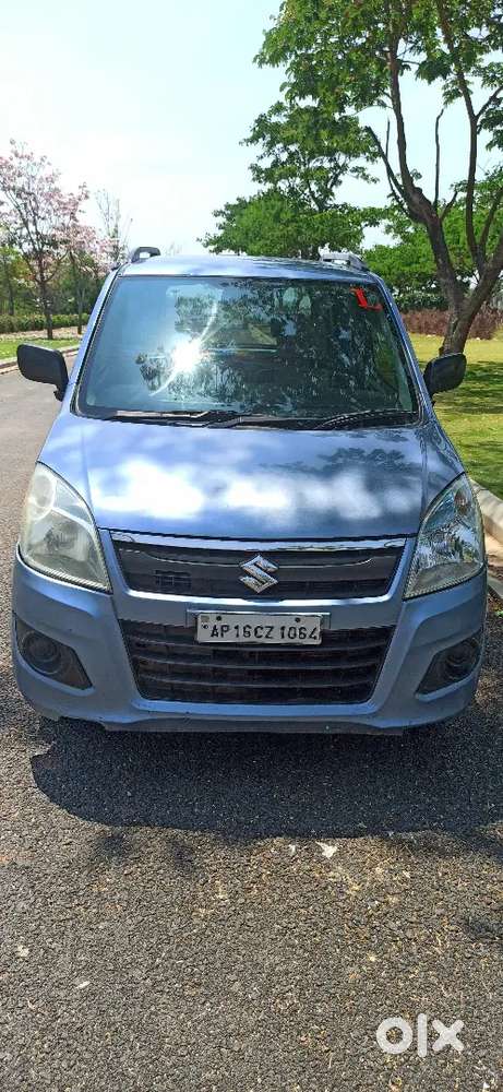 Maruti Suzuki Wagon R 2014 Petrol& Cng Company Fitted 90000 Km Driven