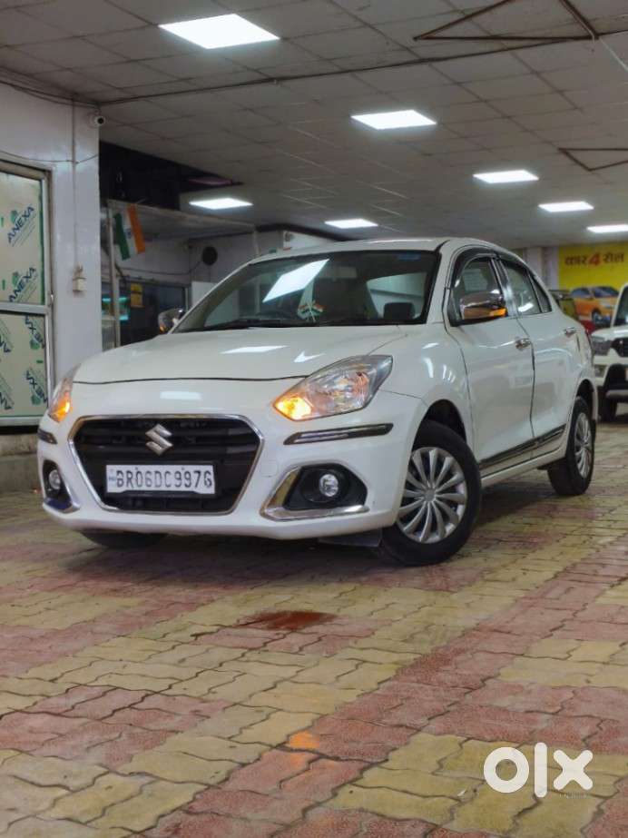 Maruti Suzuki Dzire 1.2 Vxi, 2023, Petrol