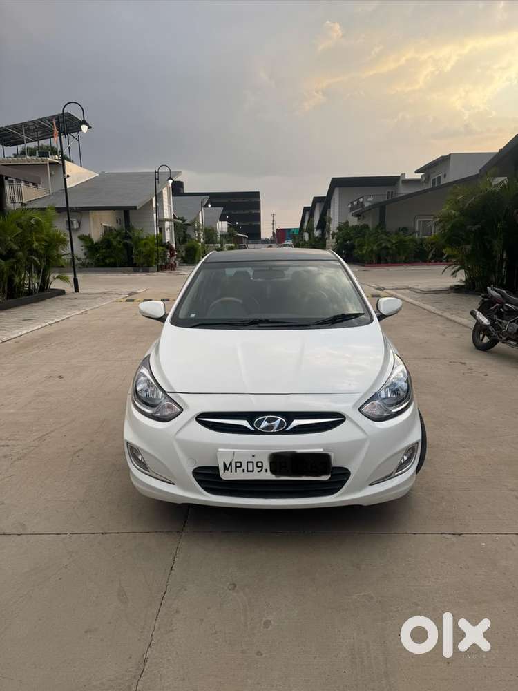 Hyundai Fluidic Verna 2014