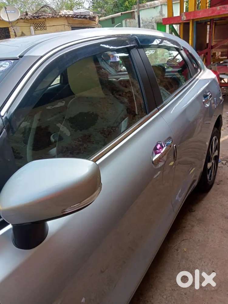 Toyota Glanza 2023 Hybrid