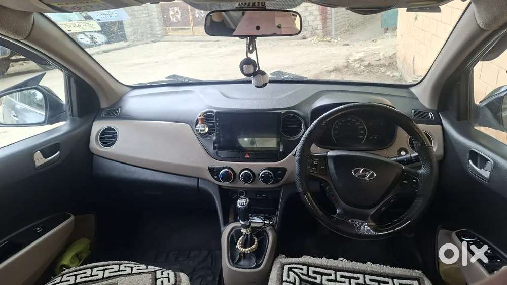 Hyundai Grand I10 2013 Petrol 180000 Km Driven