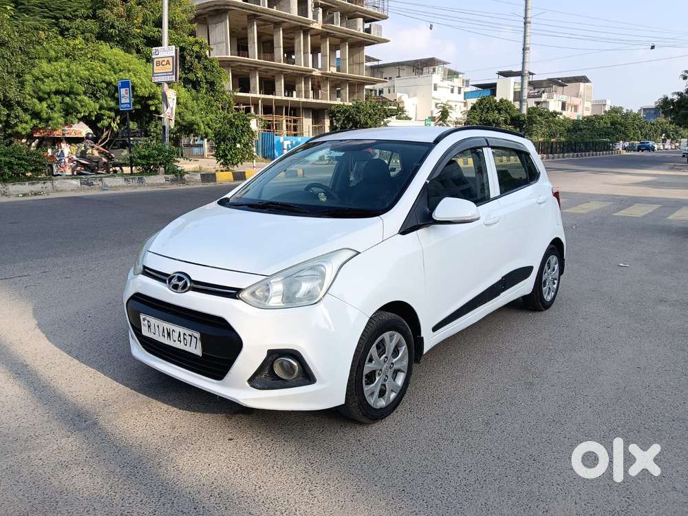Hyundai Grand I10 Sportz O 1.2, 2016, Petrol
