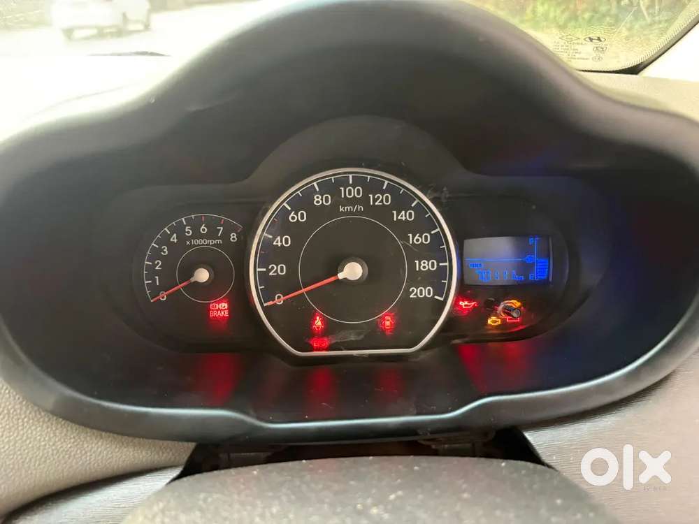 Hyundai I10 Sportz 2011 Petrol