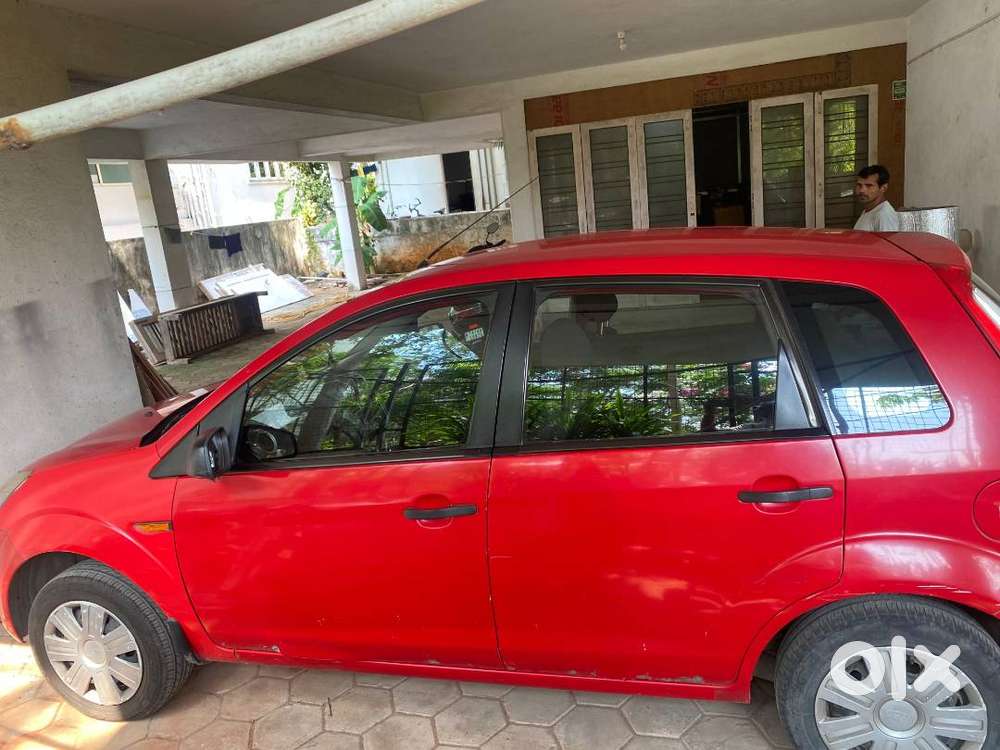 Ford Figo, Petrol, Model 2011 ,