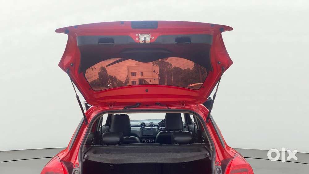 Maruti Suzuki Swift Amt Zxi, 2018, Petrol