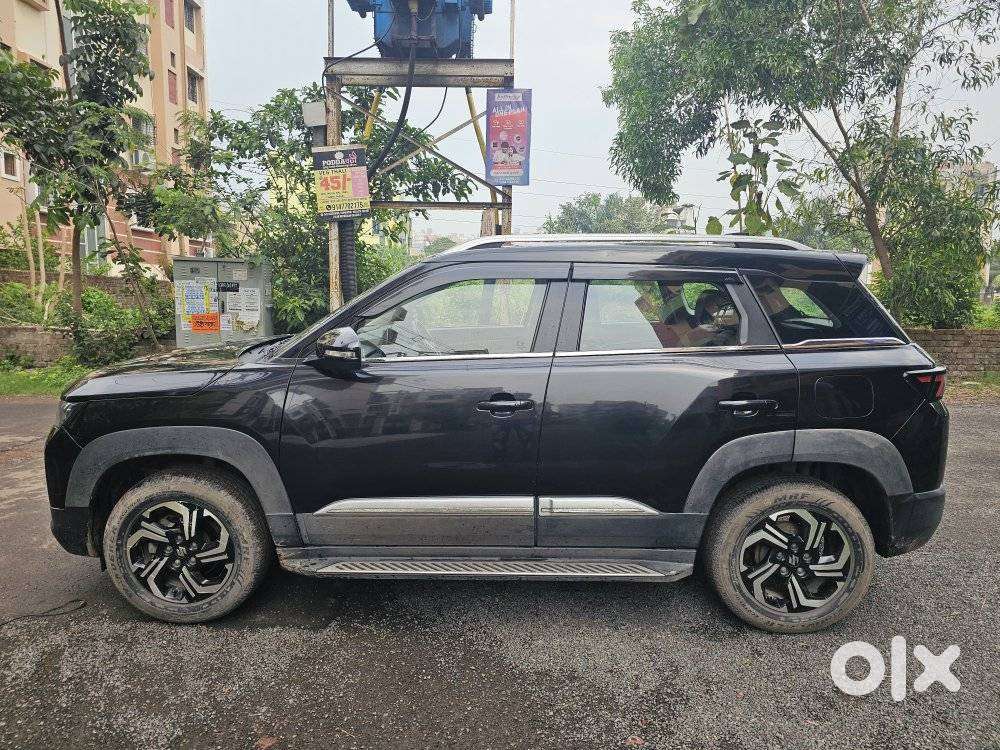 Maruti Suzuki Brezza 1.5 Zxi Plus Smart Hybrid, 2023, Petrol