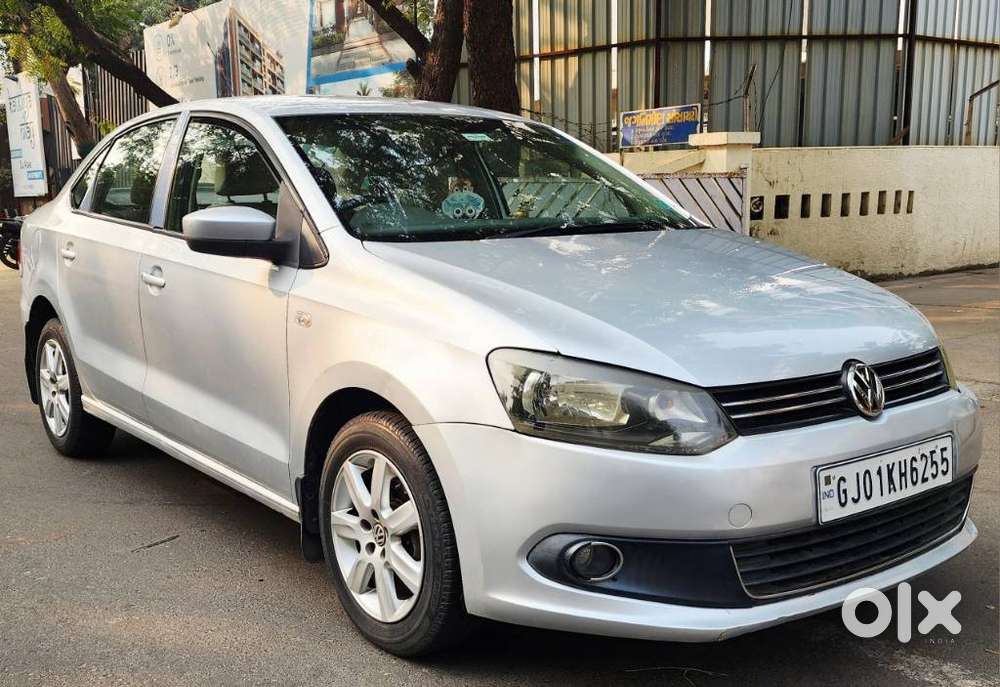 Volkswagen Vento 2010-2013 Petrol Highline At, 2011, Petrol
