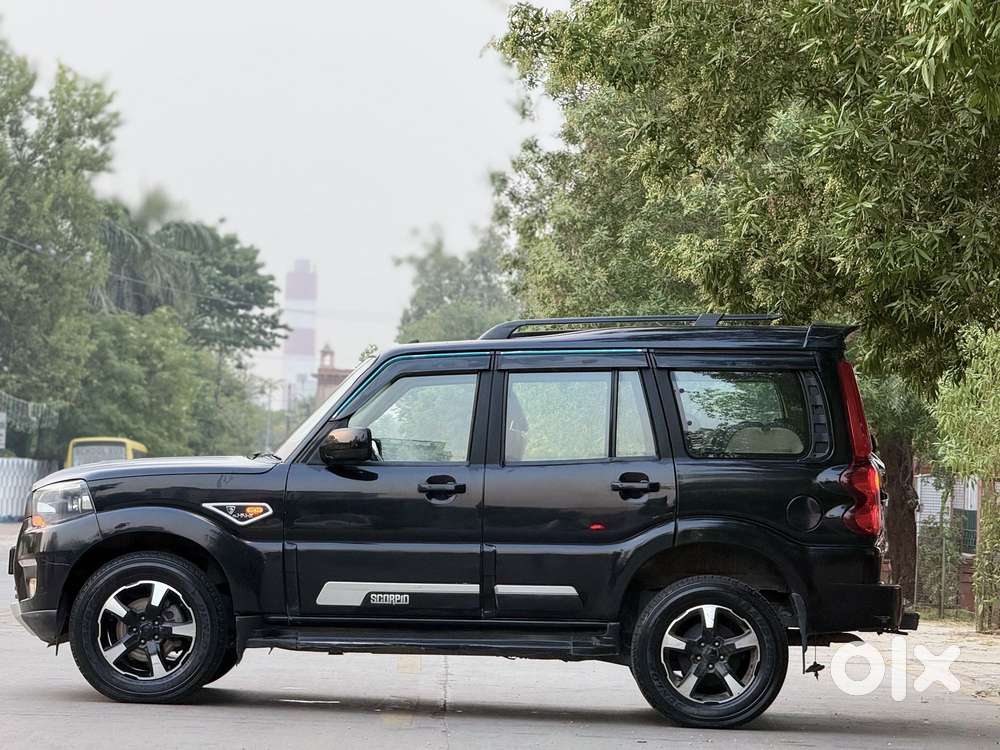 Mahindra Scorpio Classic 2.2 S 11 Mt 7 Str, 2025, Diesel