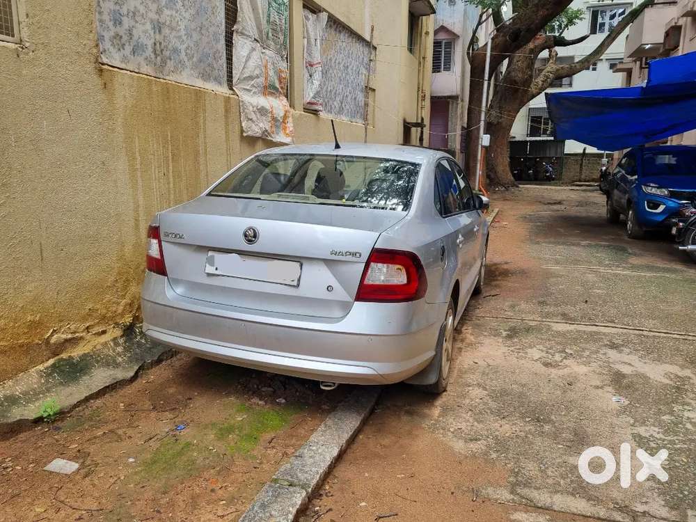 Skoda Rapid Elegance 2017