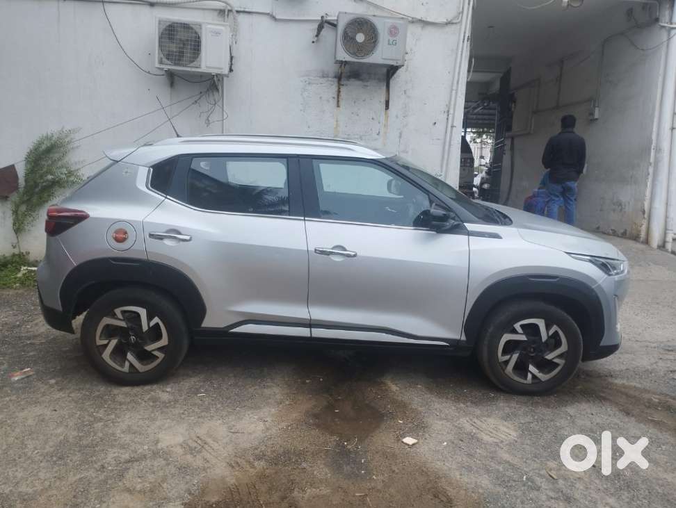 Nissan Magnite 1.0 Xv Executive, 2023, Petrol
