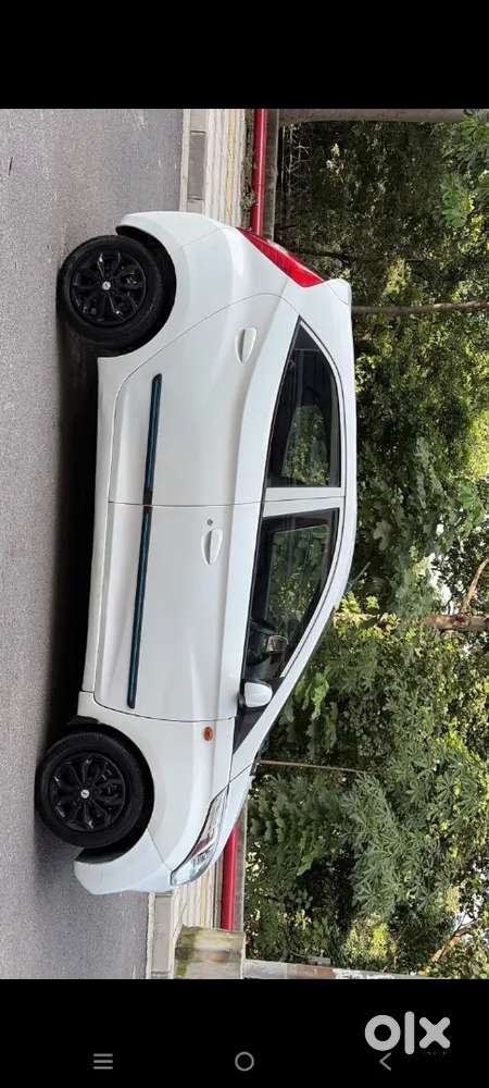Hyundai Eon Sportz 2013 Pure Petrol Air Bag Model, Smooth Car Pickup H