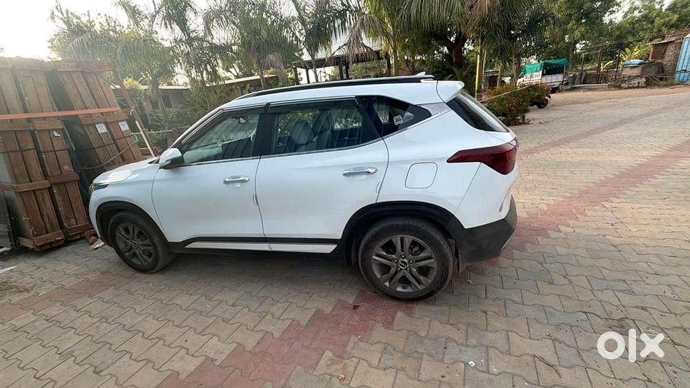 Kia Seltos Petrol Well Maintained