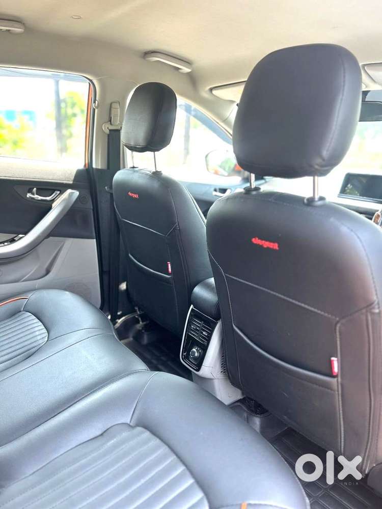 Tata Nexon 1.2 Revotron Xza Plus, 2018, Petrol
