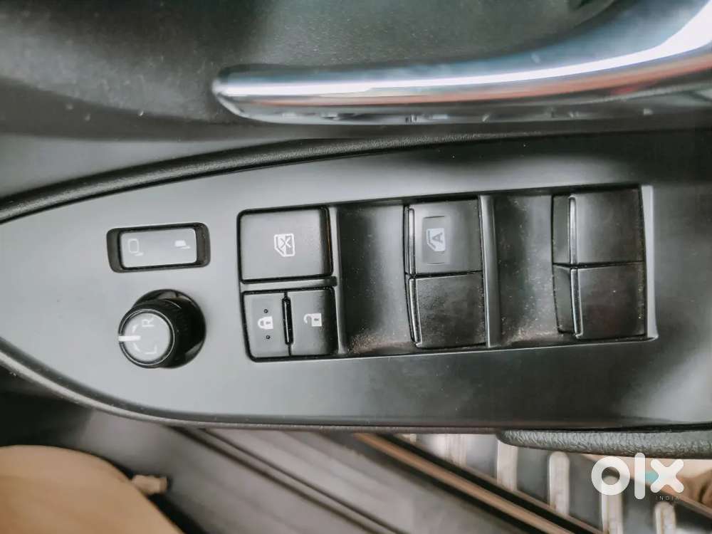 Toyota Innova Crysta 12/2021 Diesel Well Maintained.low Kilometer28000