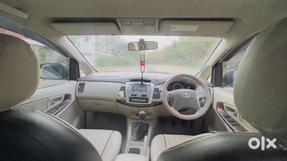 Toyota Innova 2.5 Vx 7 Seater Bs Iv, 2013, Diesel
