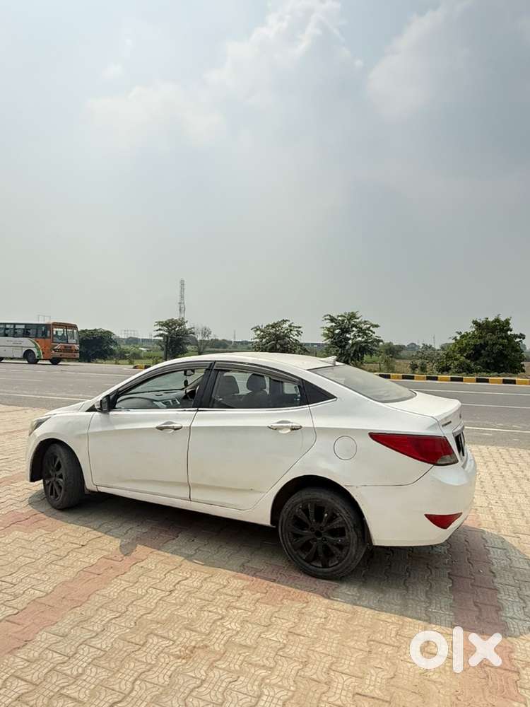 Hyundai Verna Diesel 2015