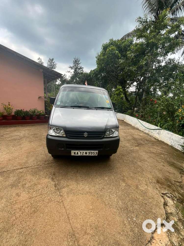Maruti Suzuki Eeco 2010 Petrol Well Maintained