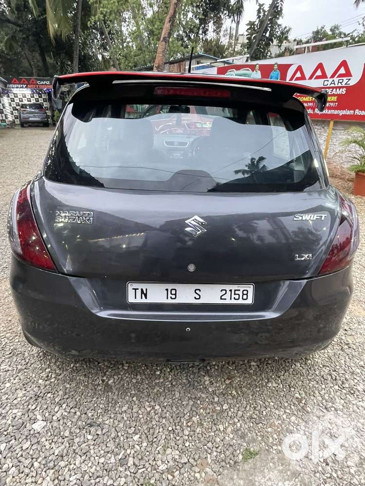 Maruti Suzuki Swift Lxi Option, 2015, Petrol