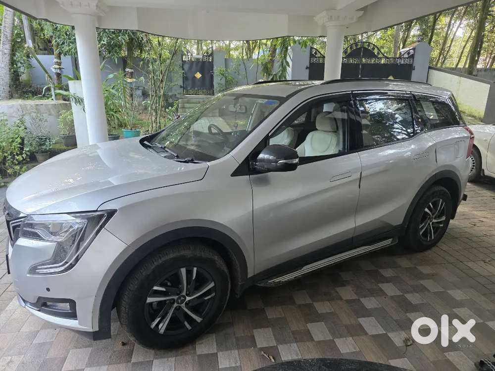 Mahindra Xuv700 Petrol 2023