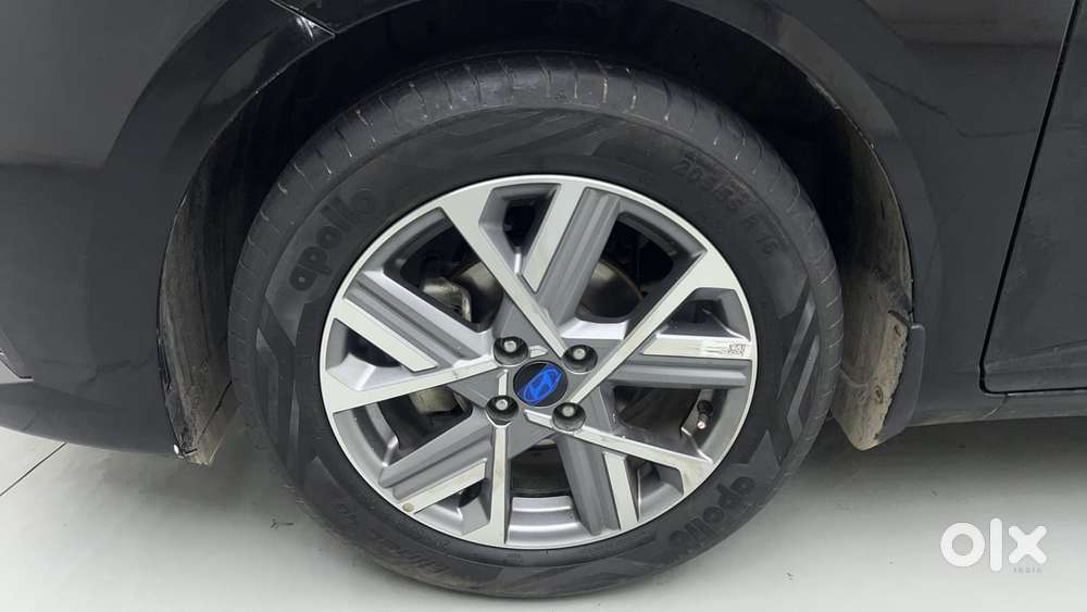 Hyundai Verna 1.5 Sx Petrol Mt, 2024, Petrol