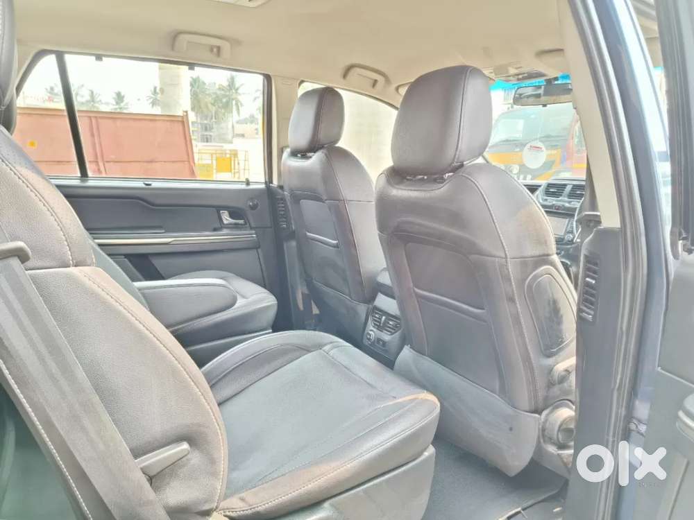 Tata Hexa Xta, 2019, Diesel