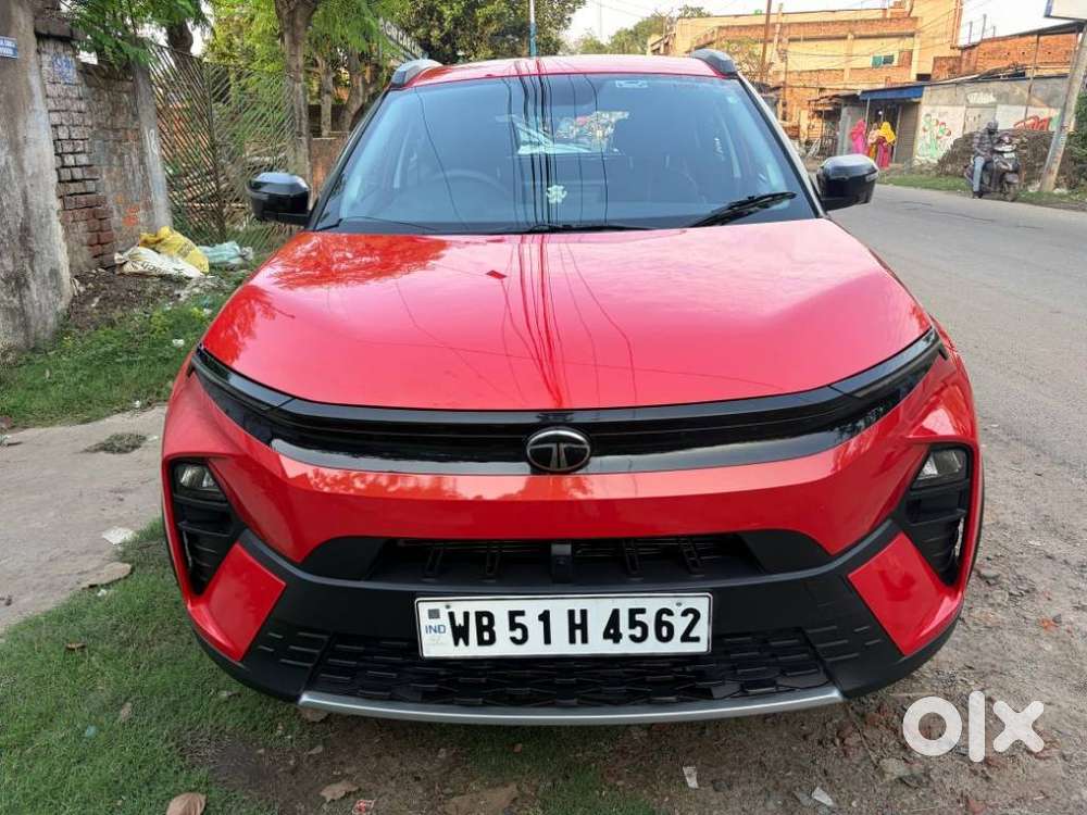 Tata Nexon Creative Plus S 1.2 Revotron Petrol 6 Mt, 2025, Petrol