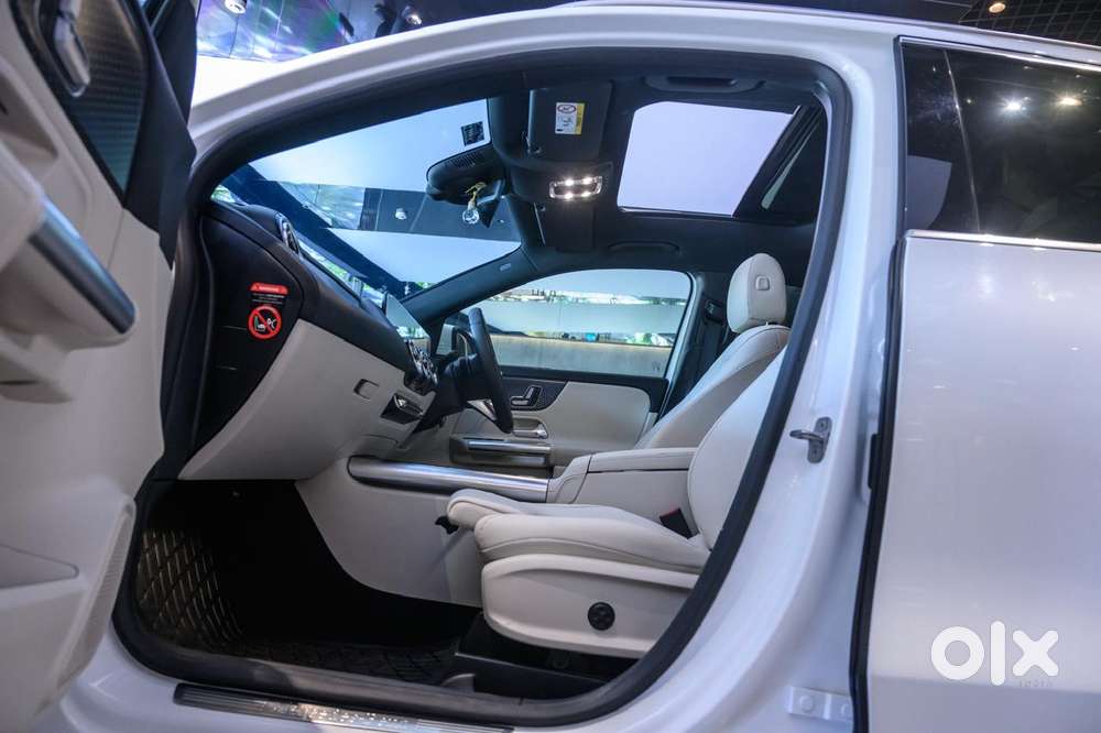 Mercedes-benz Gla 200, 2025, Petrol
