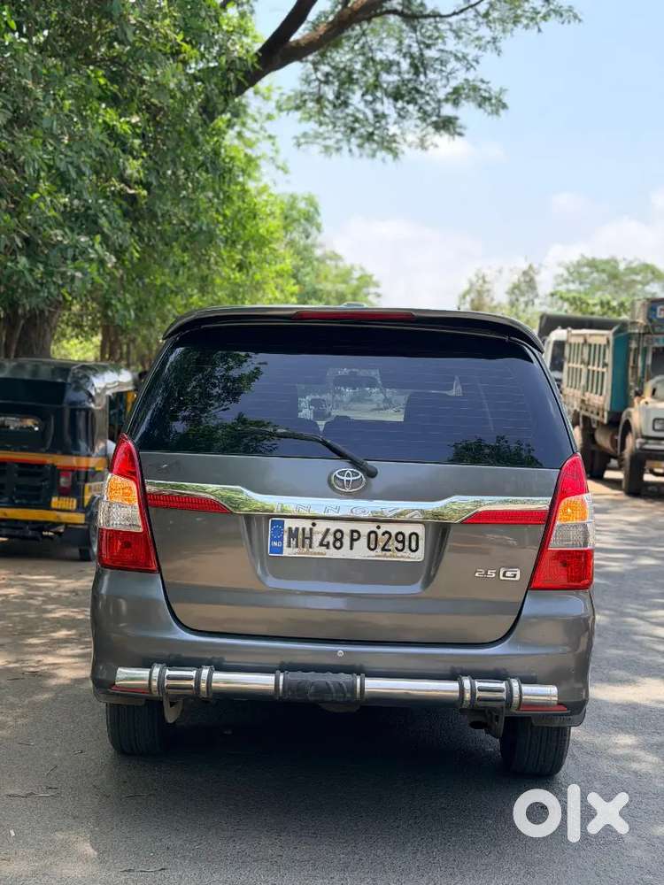 Toyota Innova 2012 Diesel 95000 Km Driven Next To New