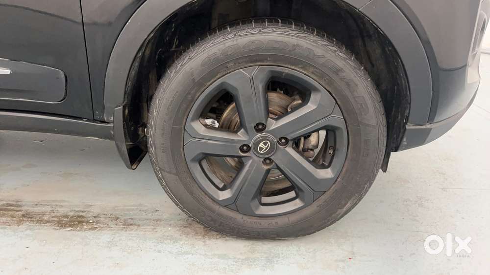 Tata Nexon 1.5 Revotorq Xza Plus Hs Dark Edition, 2022, Diesel