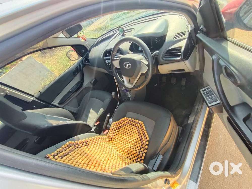 Tata Tiago, 2018, Petrol