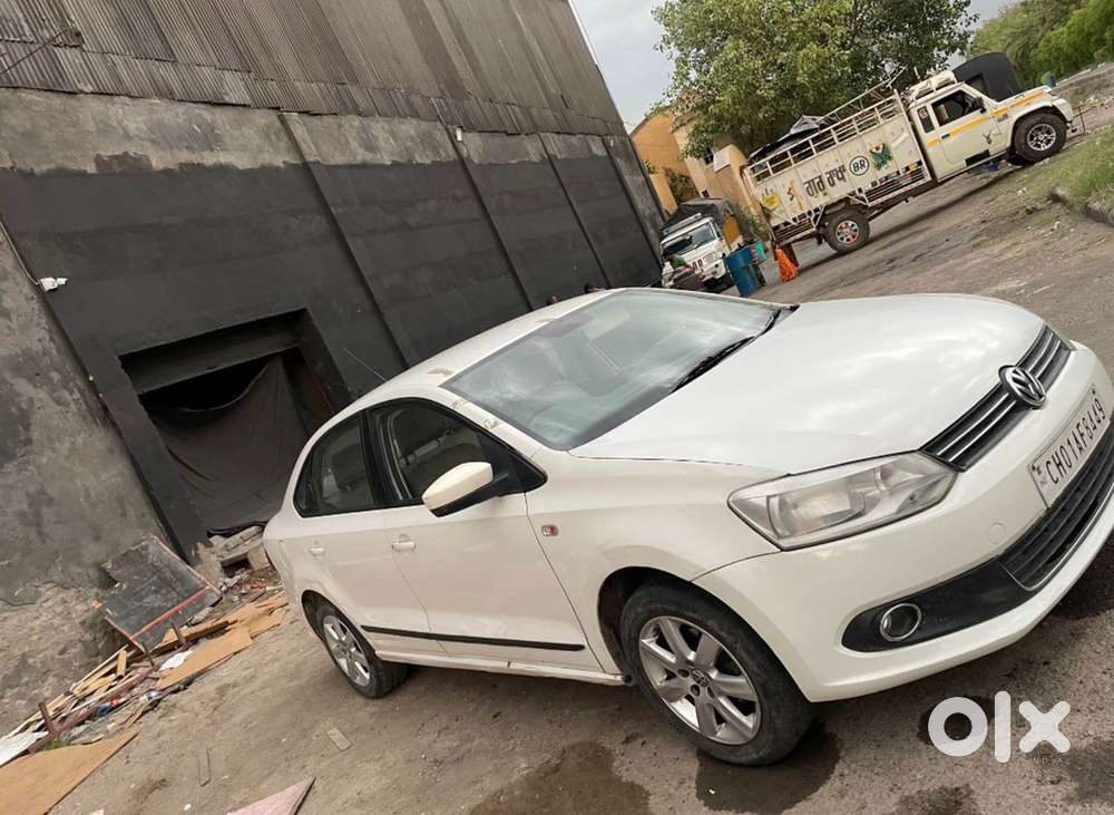 Volkswagen Vento Petrol 2011