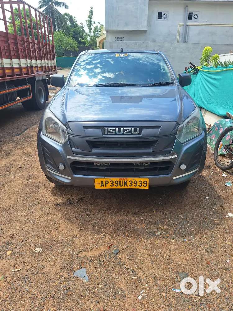 Isuzu  S-cab 2022 Dmax Diesel 72000 Km Driven