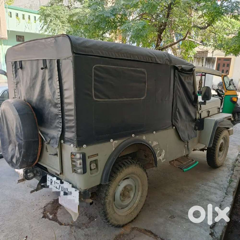 Mahindra Jeep