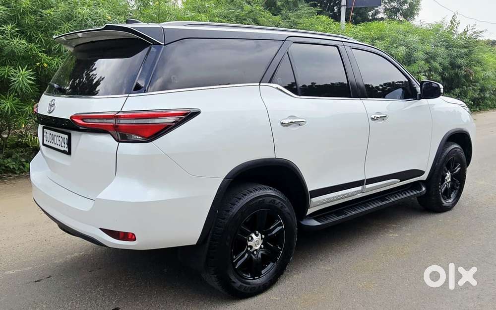 Toyota Fortuner Legender 4x2 At 2.8, 2025, Diesel