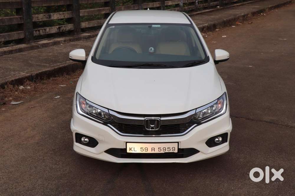 Honda City V -2018 Petrol  Well Maintained,  Fancy Number, New Tyres.