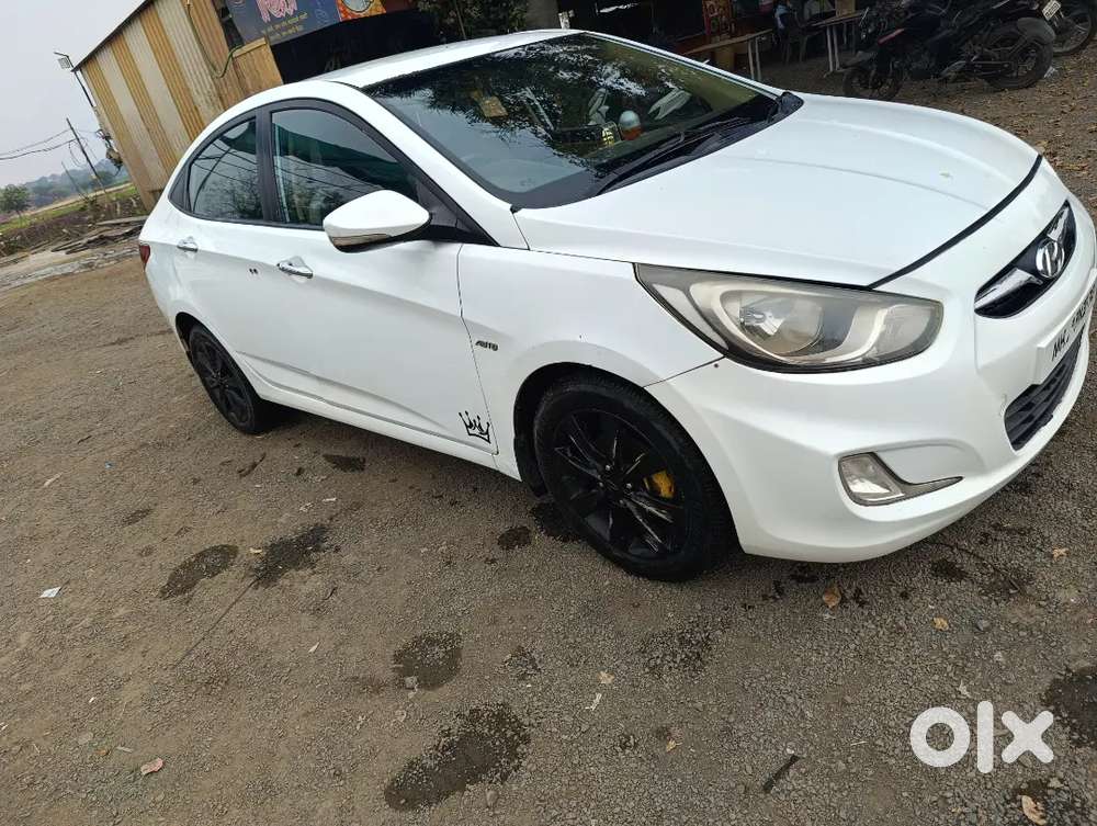 Hyundai Verna 2012 Petrol 150000 Km Driven