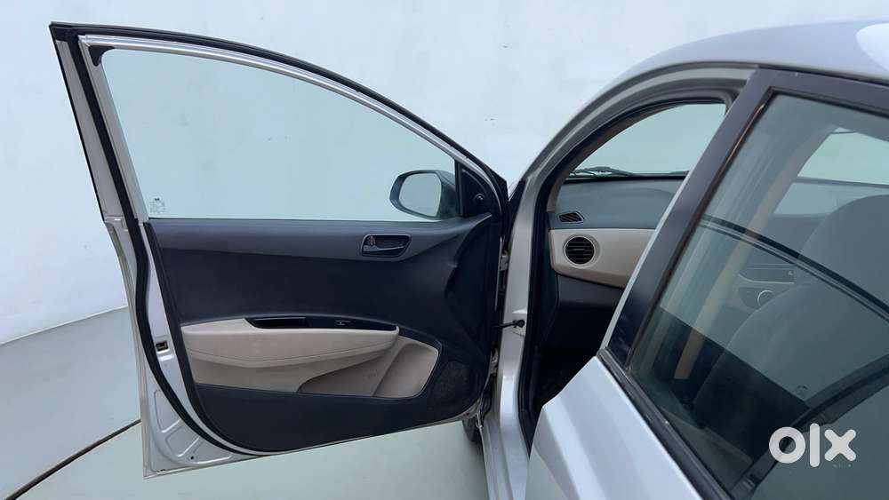 Hyundai Xcent Base 1.2, 2014, Petrol