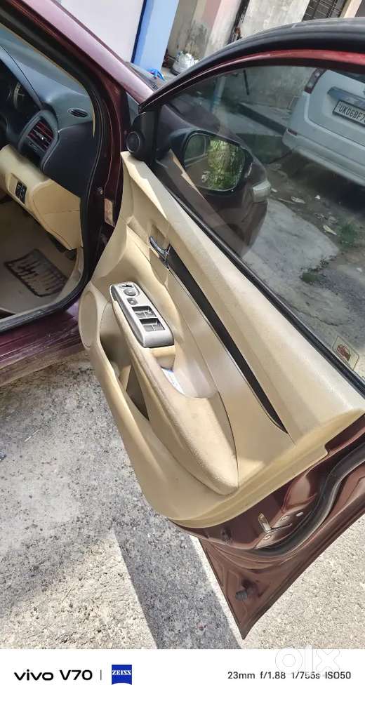 Honda City 1.5 V 2013