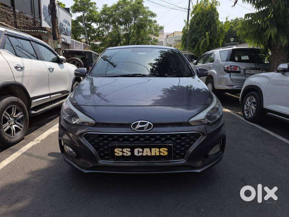 Hyundai I20 Sportz Petrol, 2020, Petrol
