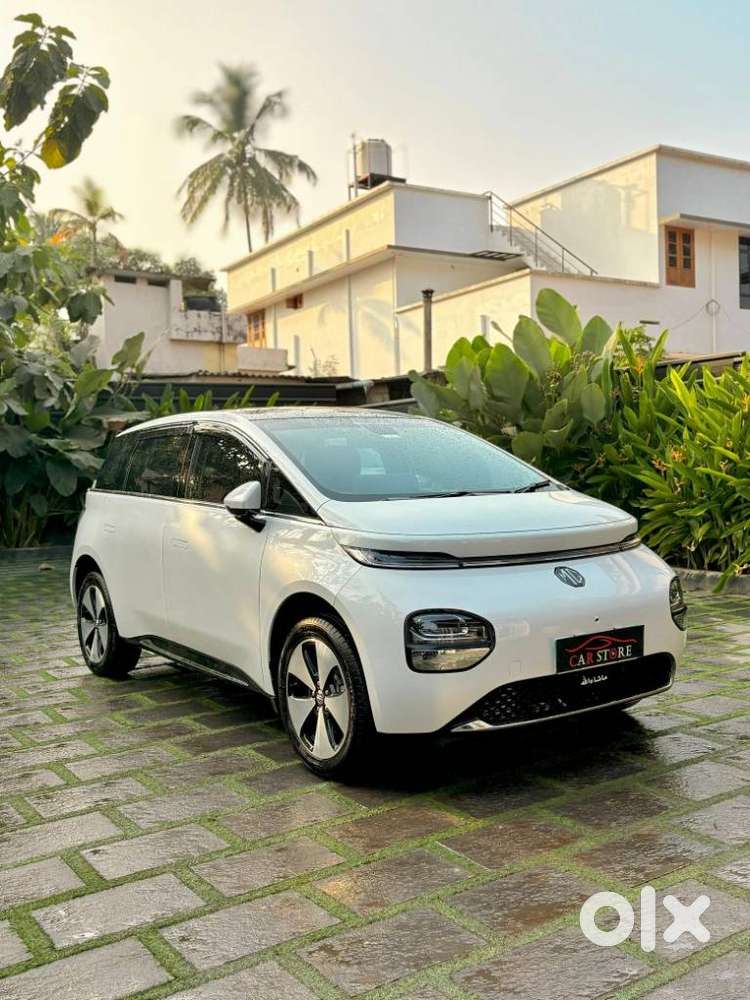 Mg Windsor Ev Essence, 2024, Electric