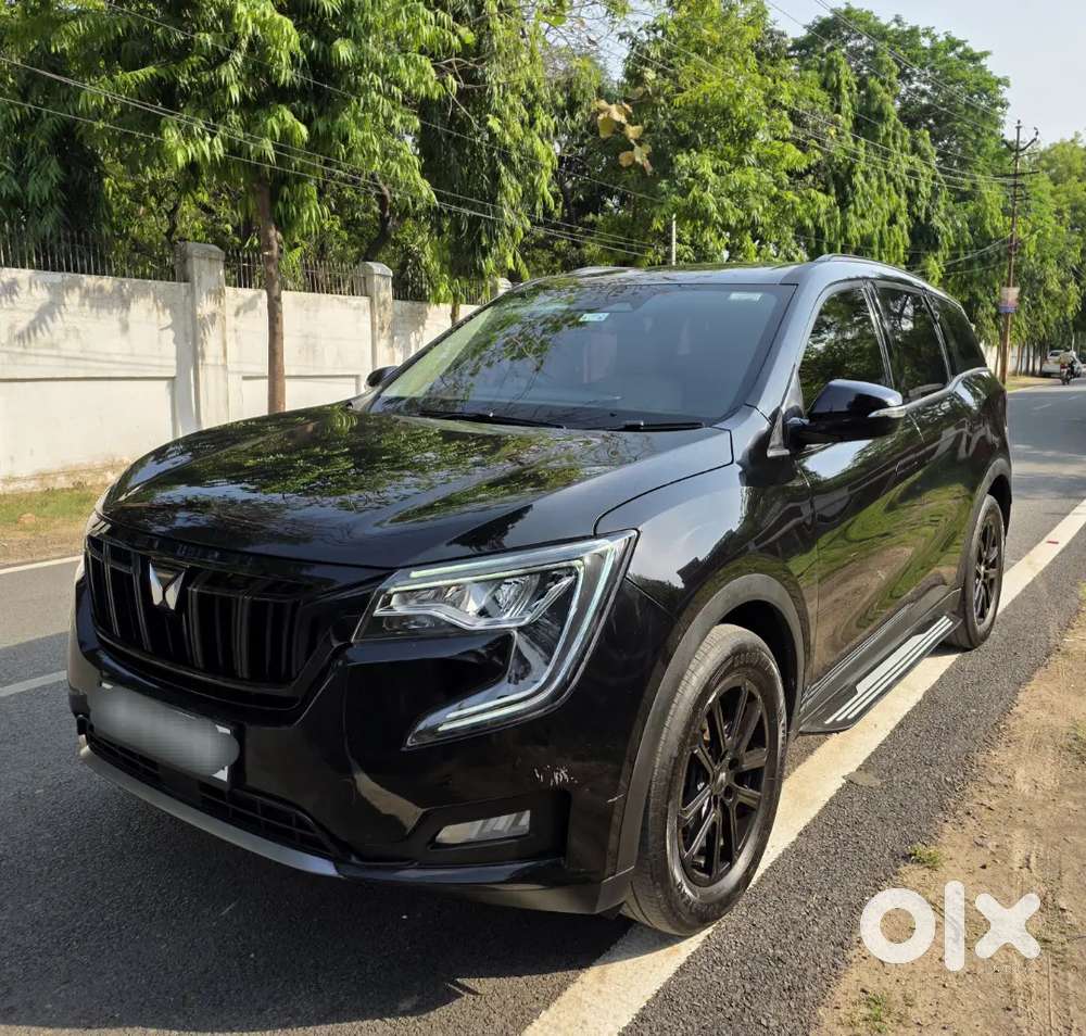 Mahindra Xuv700 2025 Diesel Well Maintained