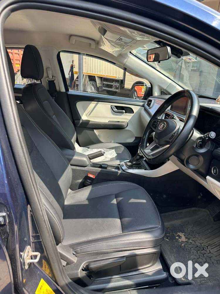 Tata Altroz 2023 Petrol Well Maintained,service Records Also Availabl