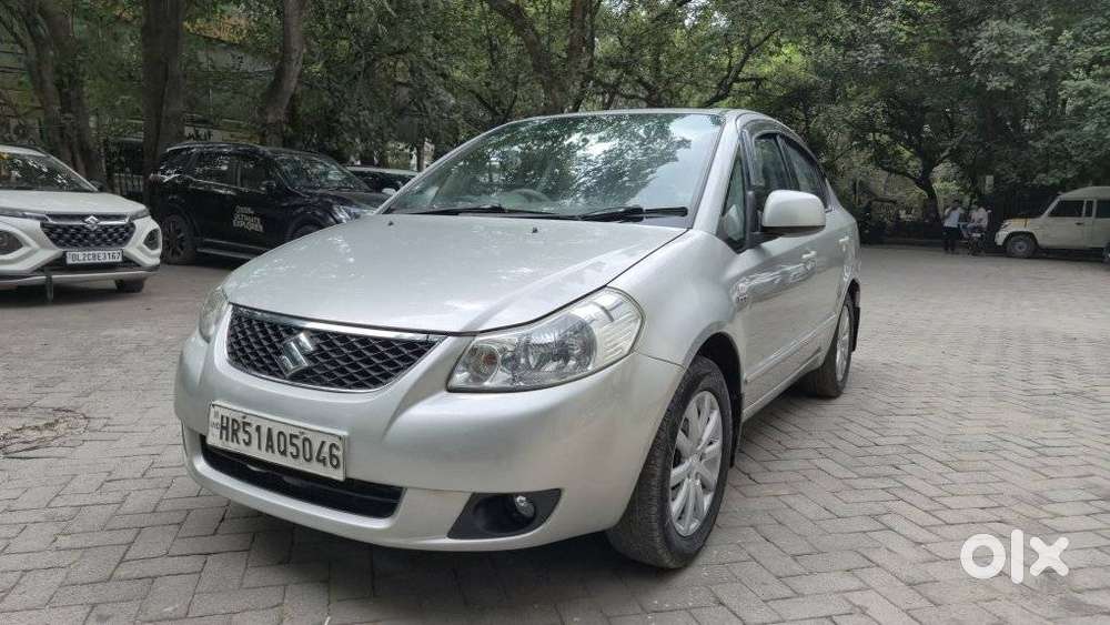Maruti Suzuki Sx4 Zxi Mt Bsiv, 2012, Petrol