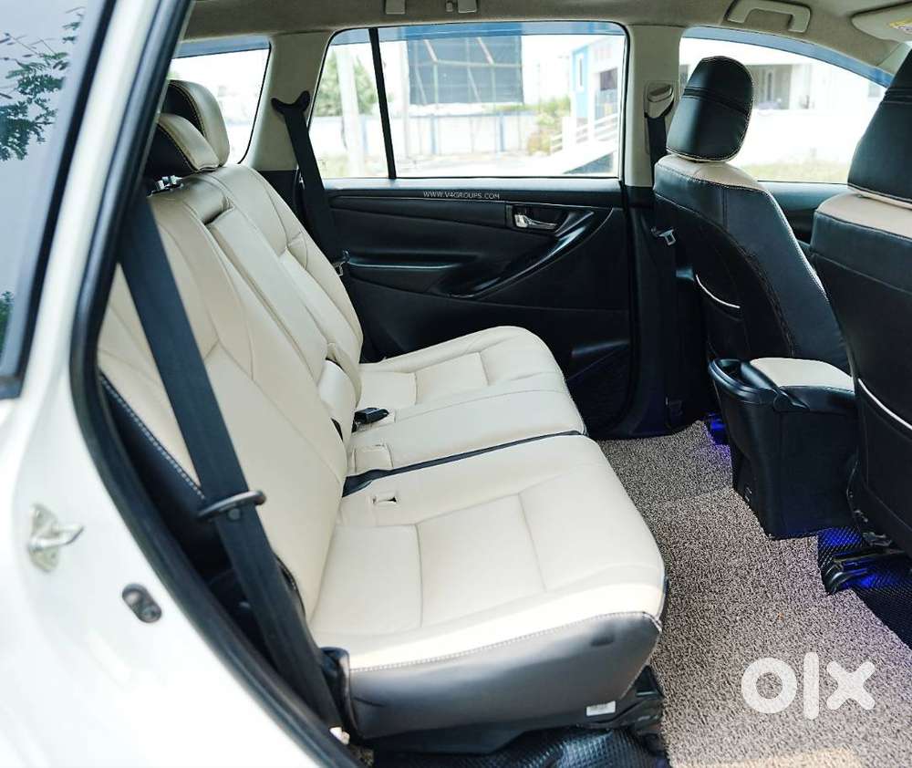 Toyota Innova Crysta 2020