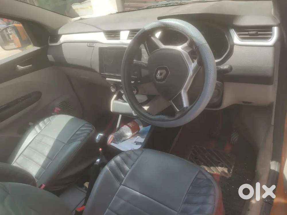 Renault Triber Amt Petrol