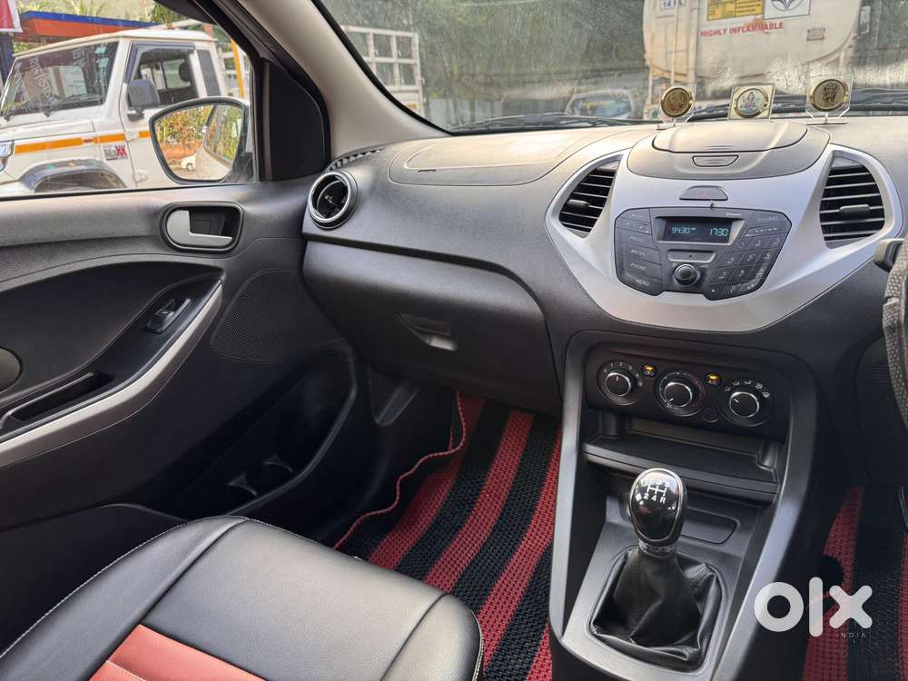 Ford Figo 1.2p Trend Mt, 2015, Petrol